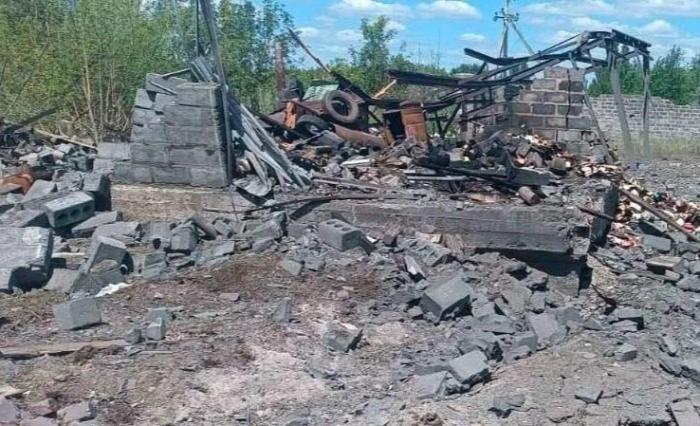 Последствия ударов УМПК на Донбассе, источник МАХ-канал Хроники Гераней