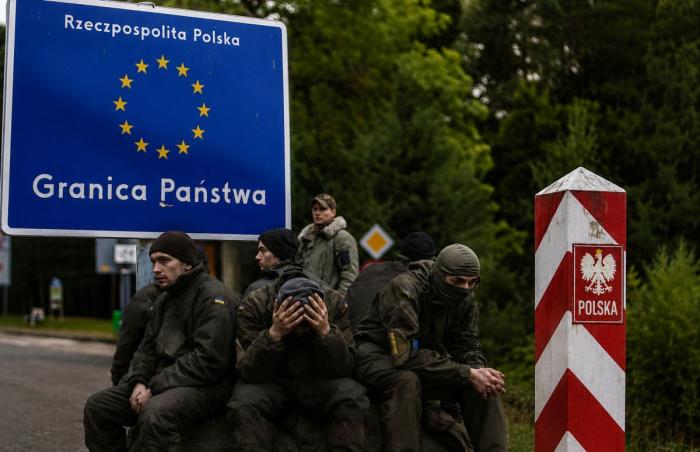 Билет в один конец. Зачем Европа закрывает двери перед украинскими мужчинами?
