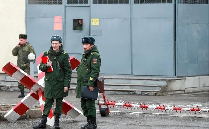 102-я российская военная база дислоцируется в Гюмри с 1995 г. на основе межгосударственного договора между Арменией и Россией.