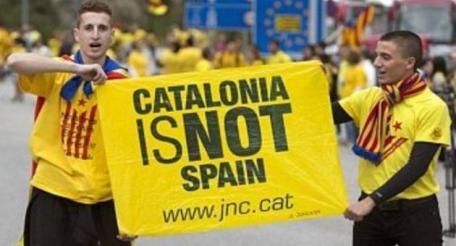 В столице Каталонии Барселоне в воскресенье 315 000 человек приняли участие в массовых протестах с требованием освободить девятерых каталонских политиков, причастных к поведению референдума о независимости Каталонии 1 октября 2017 года.