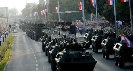 Хорватская армия в годовщину операции "Буря"