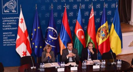 18 июня на саммите стран-членов ЕС и «Восточного партнёрства» можно ожидать неожиданных зигзагов