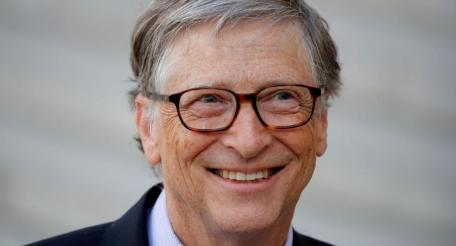 Билл Гейтс во главе строителей безналичного рая