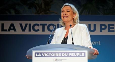 Марин Ле Пен на пусти к президентскому посту во Франции