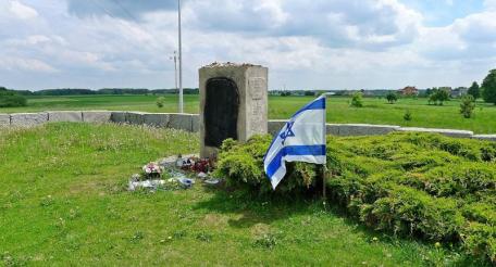 Ежегодно в июле в Польше вспоминают еврейский погром в Едвабне 1941 года, унёсший жизни 1600 евреев.