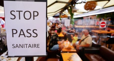 Франция: разгул демократии, или Примкни к серым