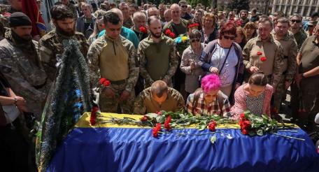 Нескончаемые похороны на бывшей Украине