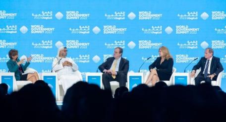 13-15 февраля в Дубае (ОАЭ) состоялся очередной World Government Summit (WGS). Название часто переводят как Всемирный саммит правительств, но лучше перевести иначе: Саммит мирового правительства.
