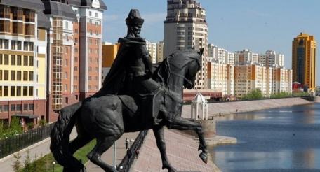 Памятник Кенесары Касымову в Астане