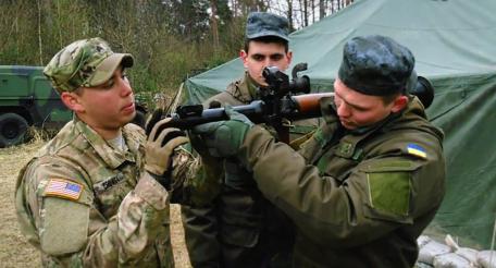 Западные инструкторы на Украине: не умеешь сам – учи других