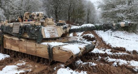 Самая большая проблема поставленных на Украину американских танков М1 Abrams – в фильтрах воздухозаборников двигателя.