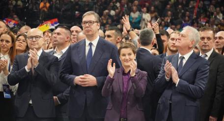 Предвыборный митинг коалиции Александара Вучича в Сербии