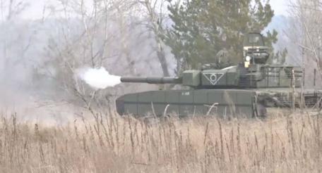 Работа экипажа танка Т-80БВМ в районе населённого пункта Угледар Донецкой Народной Республики