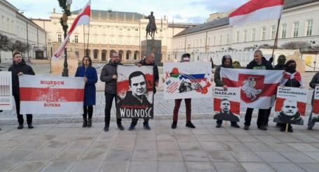 Белорусские наци буянят в Польше