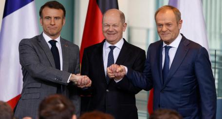 15 марта в Берлине прошла трехсторонняя встреча французского президента Эмманюэля Макрона, немецкого канцлера Олафа Шольца и польского премьера Дональда Туска.
