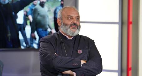 Протесты в Армении: люди ожидают от Баграта Србазана конкретных действий и программы