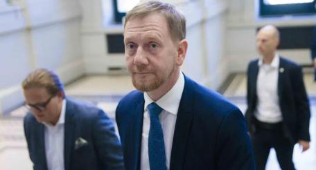 Премьер Саксонии выступил против поставок оружия Украине