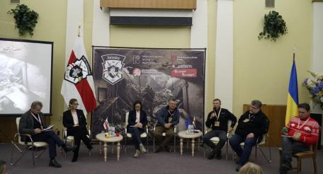 Белорусская оппозиция окончательно превратилась в террористов – им нужна война