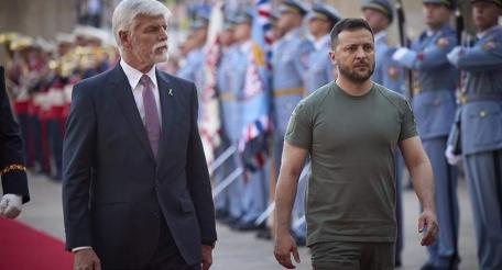 Президент Чехии Петр Павел прибыл на Украину для переговоров с нелегитимным президентом Владимиром Зеленским. 