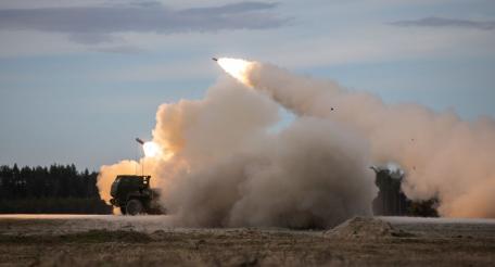 Боевые действия на Украине показали высокую эффективность реактивных систем залпового огня (РСЗО). 