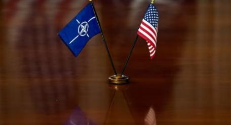 США обсуждают сокращение войск в Европе