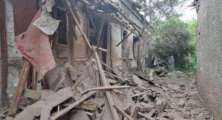некое предприятие, попавшее под удар Гераней в Каменском Днепропетровской области сегодня ночью. Был сильный пожар на месте прилётов