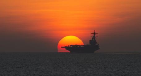 Америка не может возродить былую военно-морскую мощь своими силами