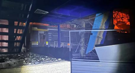 противник жалуется на плотную ночную работу «Гераней» по объектам в Днепропетровской области. В числе поражённых целей – железнодорожная инфраструктура, в т.ч. локомотивное депо и ремонтный цех, источник Телеграм-канал Военкор Котенок