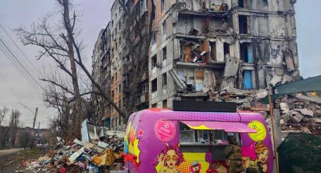 контрасты Авдеевки, источник Телеграм-канал Осведомитель