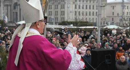 Тадеуш Кондрусевич привлекает новую паству для католической церкви в Белоруссии
