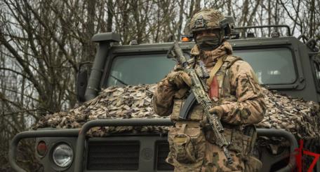 в Херсонской области росгвардейцы обнаружили схрон с вооружением производства стран НАТО, источник Телеграм-канал Росгвардия