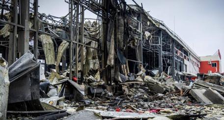 последствия ракетного удара ВС России по терминалу «Новой почты» в Харьковской области. ВС Украины используют предприятие для своей логистики, источник Телеграм-канал Военная хроника