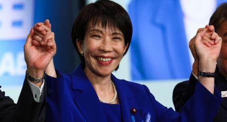 Премьер-министр Японии Такаити приняла участие в проводимом в столице «Общенациональном съезде с требованием возврата северных территорий», как японские власти именуют российские острова Итуруп, Кунашир, Шикотан и Плоские (Хабомаи).