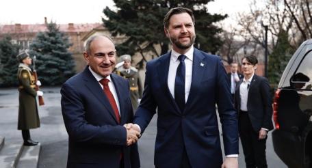 9 февраля вице-президент США Джей Ди Вэнс прибыл с рабочим визитом в Ереван, после чего отправился в Баку