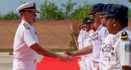 Юго-Восточная Азия: США ставят на Камбоджу 