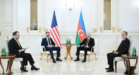 Переговоры вице-президента США с президентом Азербайджана Ильхамом Алиевым