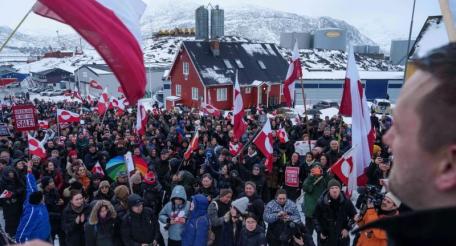 По опросам YouGov, отношение европейцев к США резко ухудшилось 