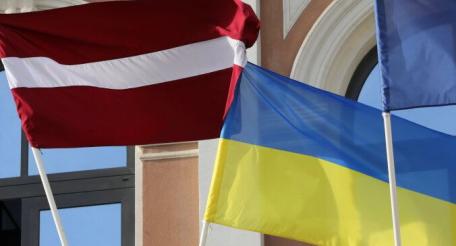 Киев вытер ноги о суверенитет Латвии