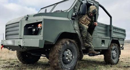 в зону проведения специальной военной операции поступили новые защищенные тактические вездеходы – «Улан-2», источник Телеграм-канал Дневник Десантника