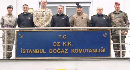 Новое командование НАТО в Турции: «коалиция желающих» пускает щупальца по берегам Босфора