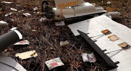 обнаруженная в районе г. Шостка в Сумской области агитационная версия БПЛА «Гербера», разбрасывавшая гривны с QR-кодом для доступа к полезной для гражданских и военных информации, источник Телеграм-канал Оборонка 