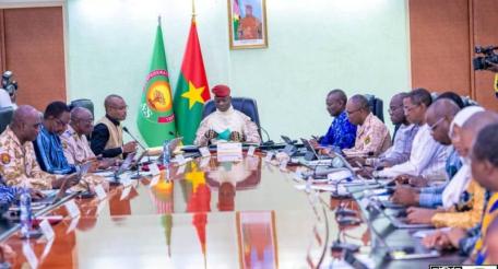 Запад угрожает Буркина-Фасо «правозащитной дубинкой»