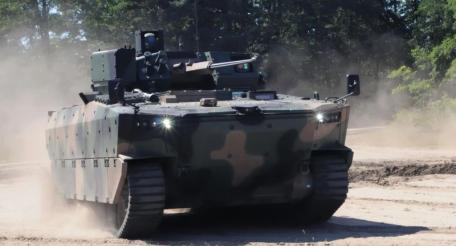 Польская бронетехника на границе с Калининградской областью