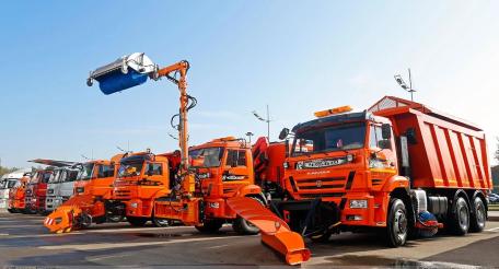 Для Донбасса и Новороссии Министерство природных ресурсов и экологии России передало 650 единиц различной спецтехники, источник МАХ-канал Донбасс решает