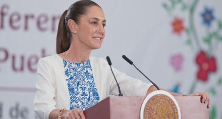 Президент Мексики призвала к защите суверенитета от угроз США