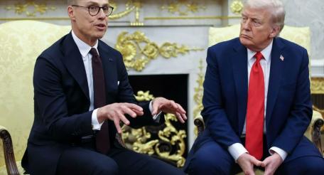 Президент Финляндии сверяет часы переговоров Европы с Кремлём по вашингтонскому времени
