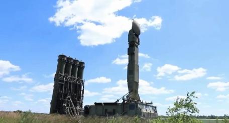 украинское ПВО продолжает эксплуатировать единичные экземпляры ЗРК С-300В1, источник МАХ-канал Военный Осведомитель