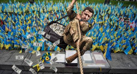 Результаты соцопросов не радуют киевскую власть, или Куда движется Украина?