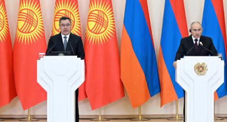 Ереванский синдром: почему встреча Пашиняна и Жапарова запомнится не только «новой страницей» в отношениях