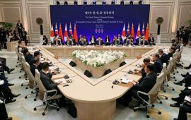 Китай, Япония, Южная Корея: саммит в Сеуле не устранил противоречий, а лишь обозначил стремление их преодолевать